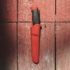 Nóż bushcraftowy Morakniv Companion czerwony 10 cm Sandvik